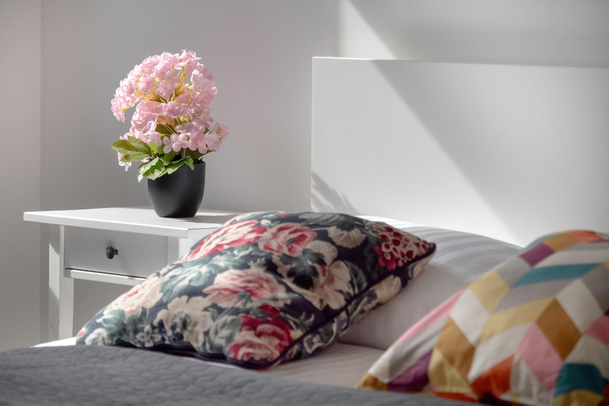Bright With Balcony Close To The Poniatowski Park By Renters Apartment Lodz (Lodz)