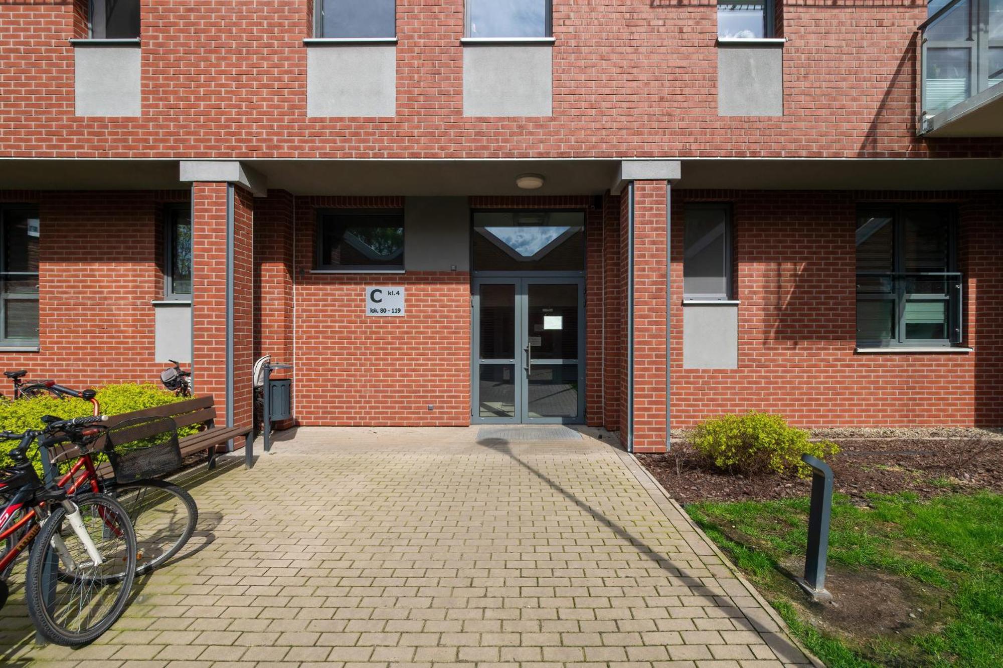 Bright With Balcony Close To The Poniatowski Park By Renters * Lodz (Lodz)